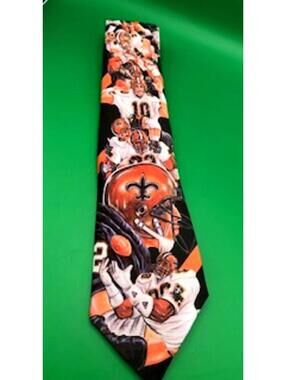 Vintage Football-Themed Necktie with Player and Helmet Design